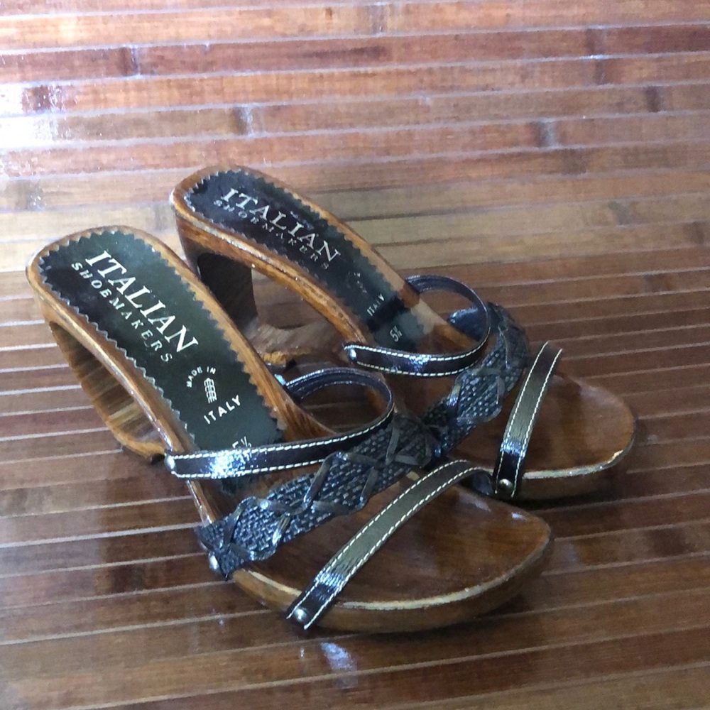 Italian Shoemaker Wedge Slip-on Size 5 1/2 Euro 36